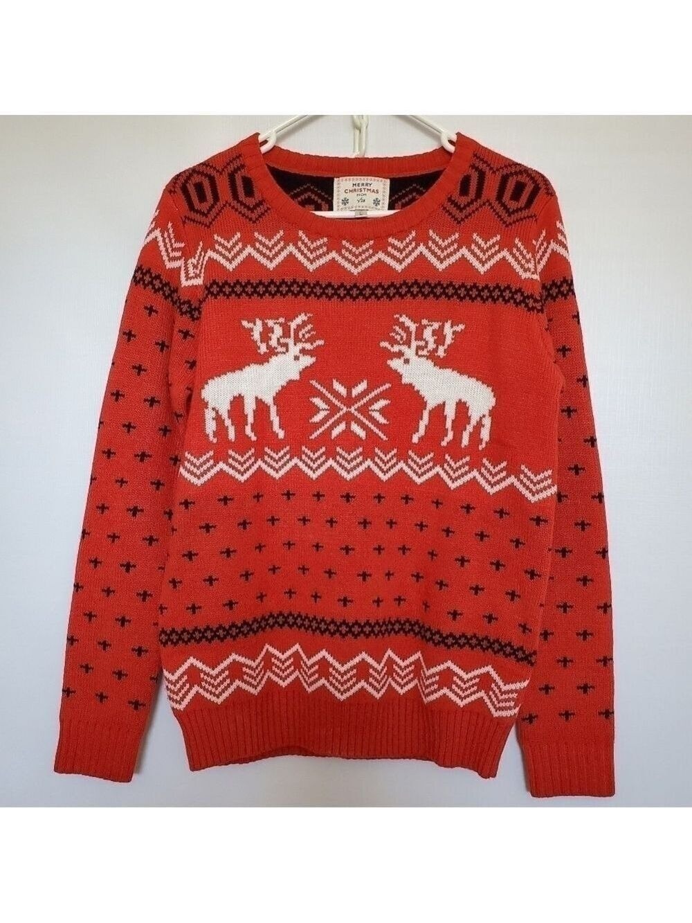 V28 CHRISTMAS SWEATER REINDEER HOLIDAY FESTIVE RED/BLACK/WHITE UNISEX ( L )